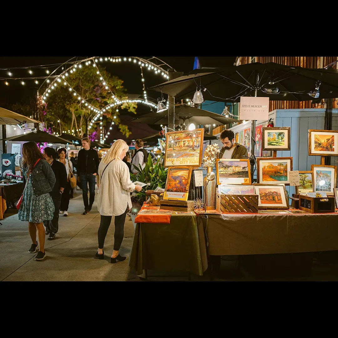 Frenchmen Art Market scene 14