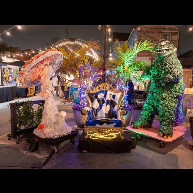 Frenchmen Art Market scene 5